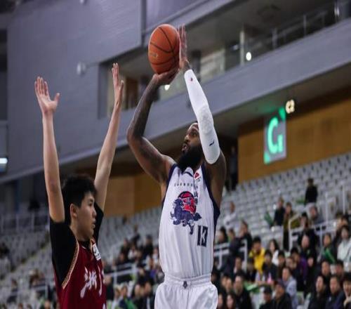 切尔西客场,不敌阿森纳,英超酋长球,乐鱼体育官网,LEYU,Sports,足球直播,篮球赛事,体育高清,NBA直播